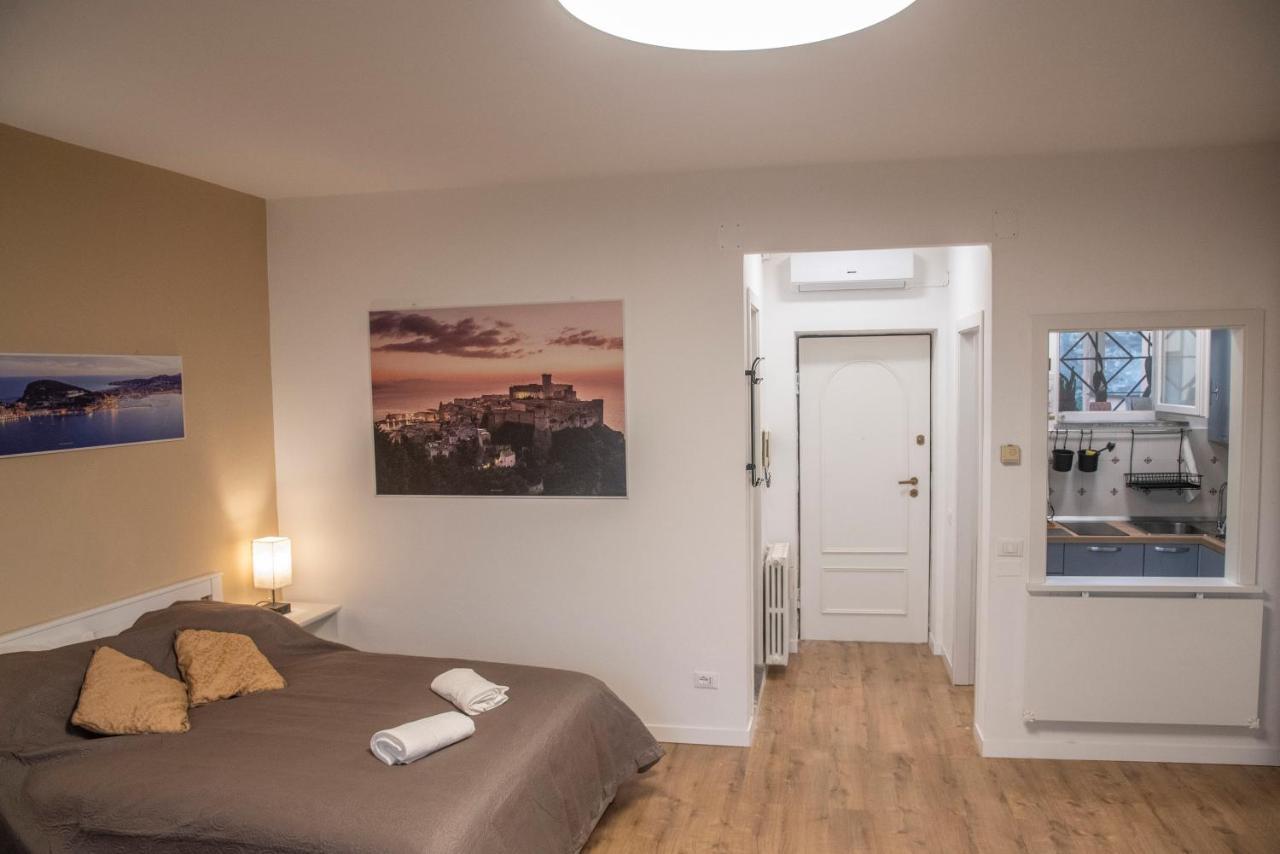 La Finestra Sul Mare Apartamento Gaeta Exterior foto